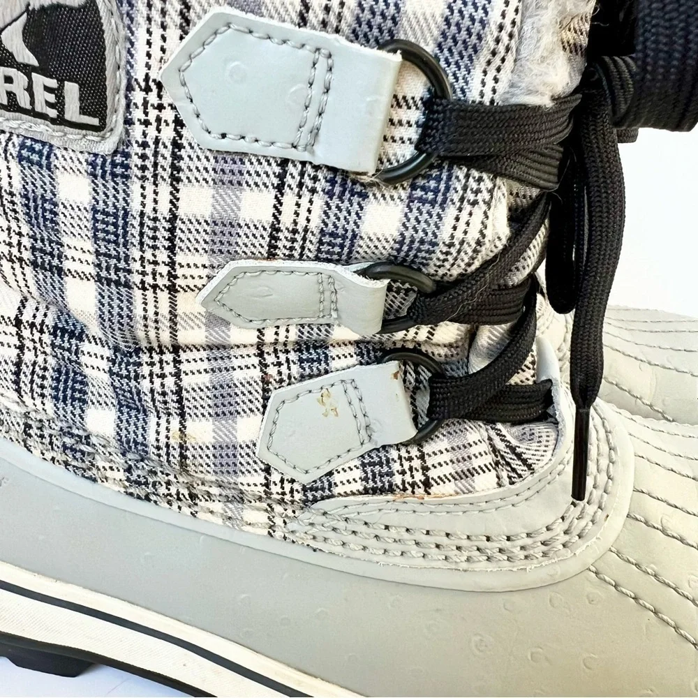 Sorel Tivoli Gray Plaid Lace Up Waterproof Snow Winter Boots Womans Size 6.5